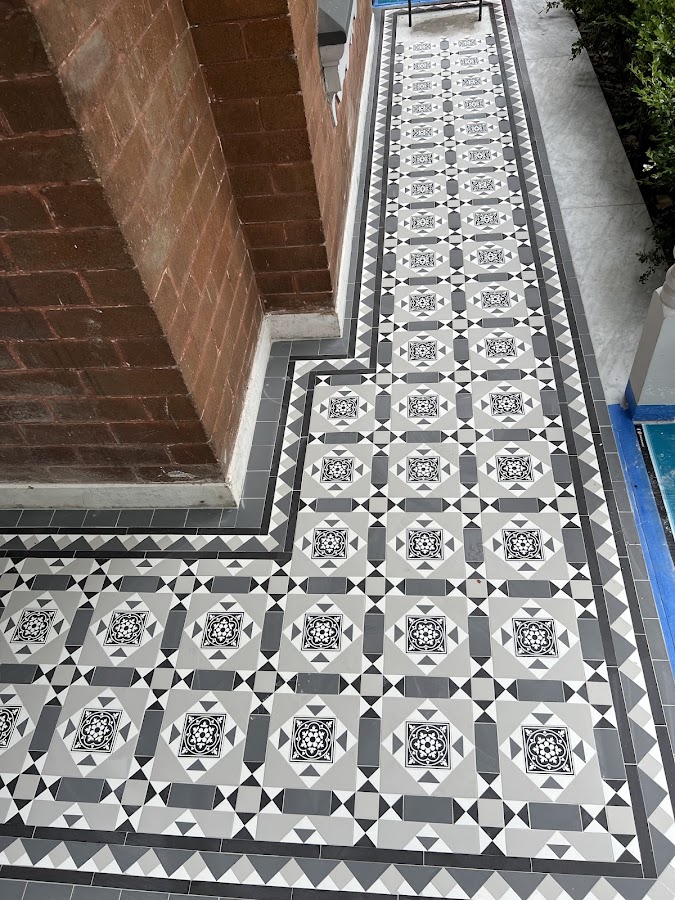 Decorative heritage-style hallway mosaic tiling, Rong Xiang Tilers